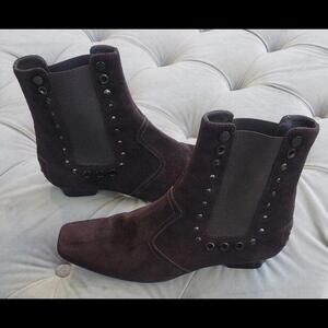 TOD'S Brown Suede Studded Pull On Ankle Bootie Shoe Low Heel Womens 8.5 New $795